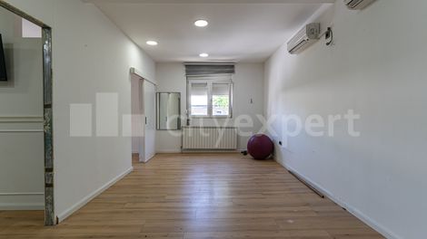 https://img.cityexpert.rs/properties/470x/78000/78622/slike/cityexpert.rs_-_nekretnina_id_-_78622-04149-20260527.avif