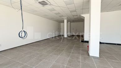 https://img.cityexpert.rs/properties/470x/79000/79918/slike/cityexpert.rs_-_nekretnina_id_-_79918--20261014-2.avif