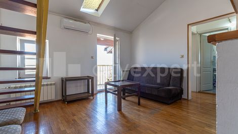 Stan za izdavanje · 38 m² · Mirijevo, Zvezdara, Beograd