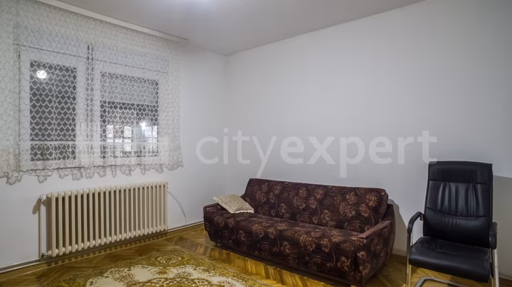 Cetinjska, Donji grad (Zemun), Zemun - 10