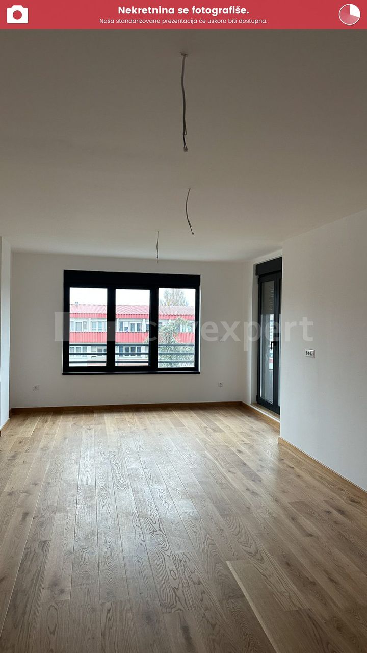 3.5 stan za izdavanje — Vojvode Stepe, Gornji Voždovac, Voždovac, 92m², 1100€
