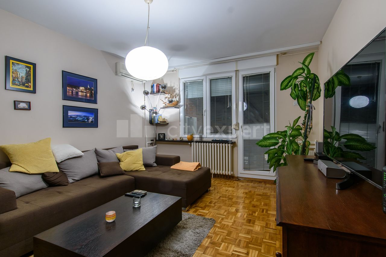 cityexpert.rs_-_nekretnina_id_-_33679_-_6843_-_20181016.jpg