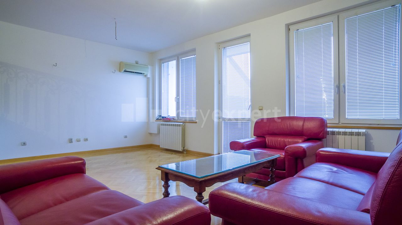 5.0 stan za izdavanje — Anice Savić Rebac, Višnjička banja, Palilula, 288m², 1500€