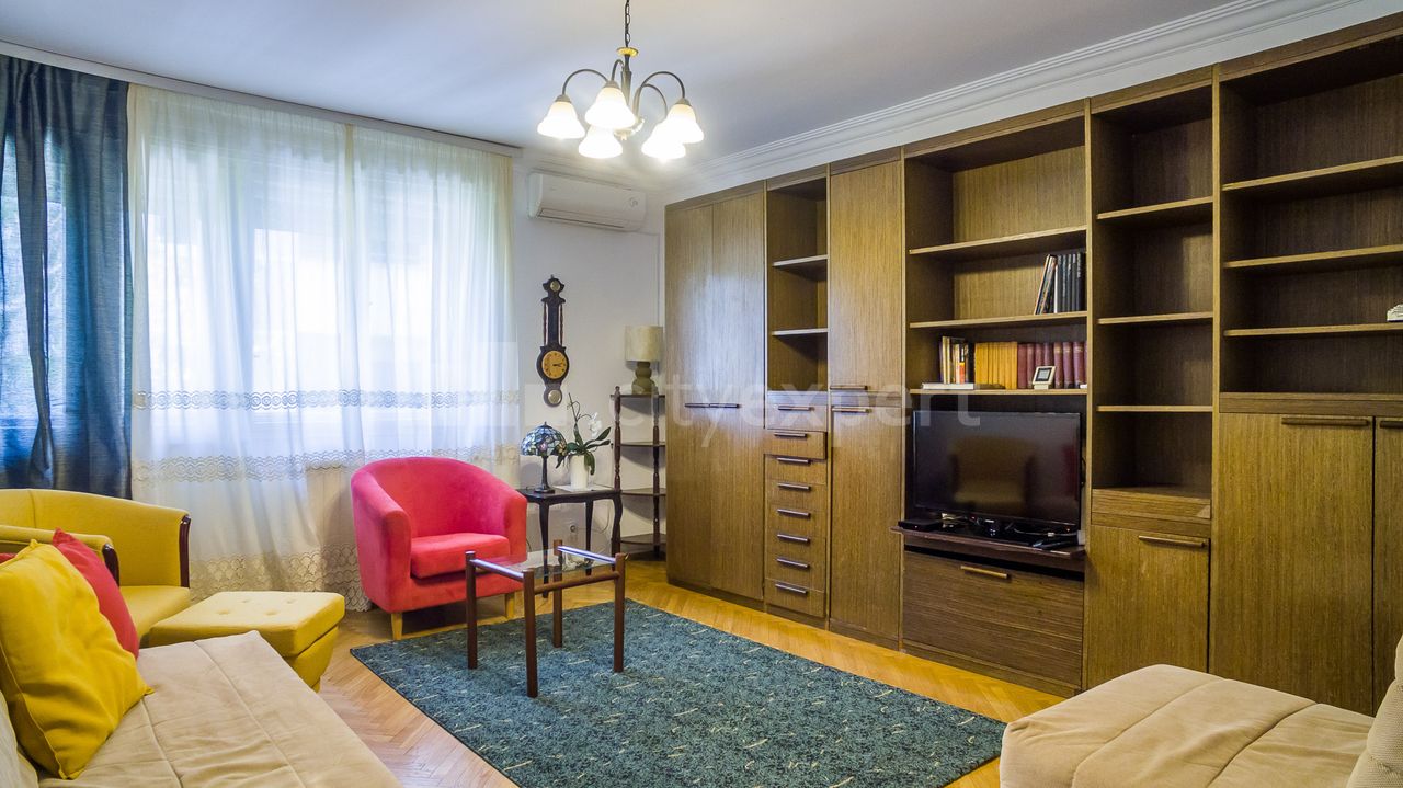 Cm to Feet Converter visual data 6