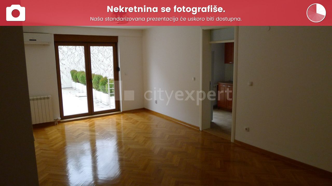 4.0 stan za izdavanje — Vojvode Petka, Crveni krst (Vozarev krst), Vračar, 120m², 1600€