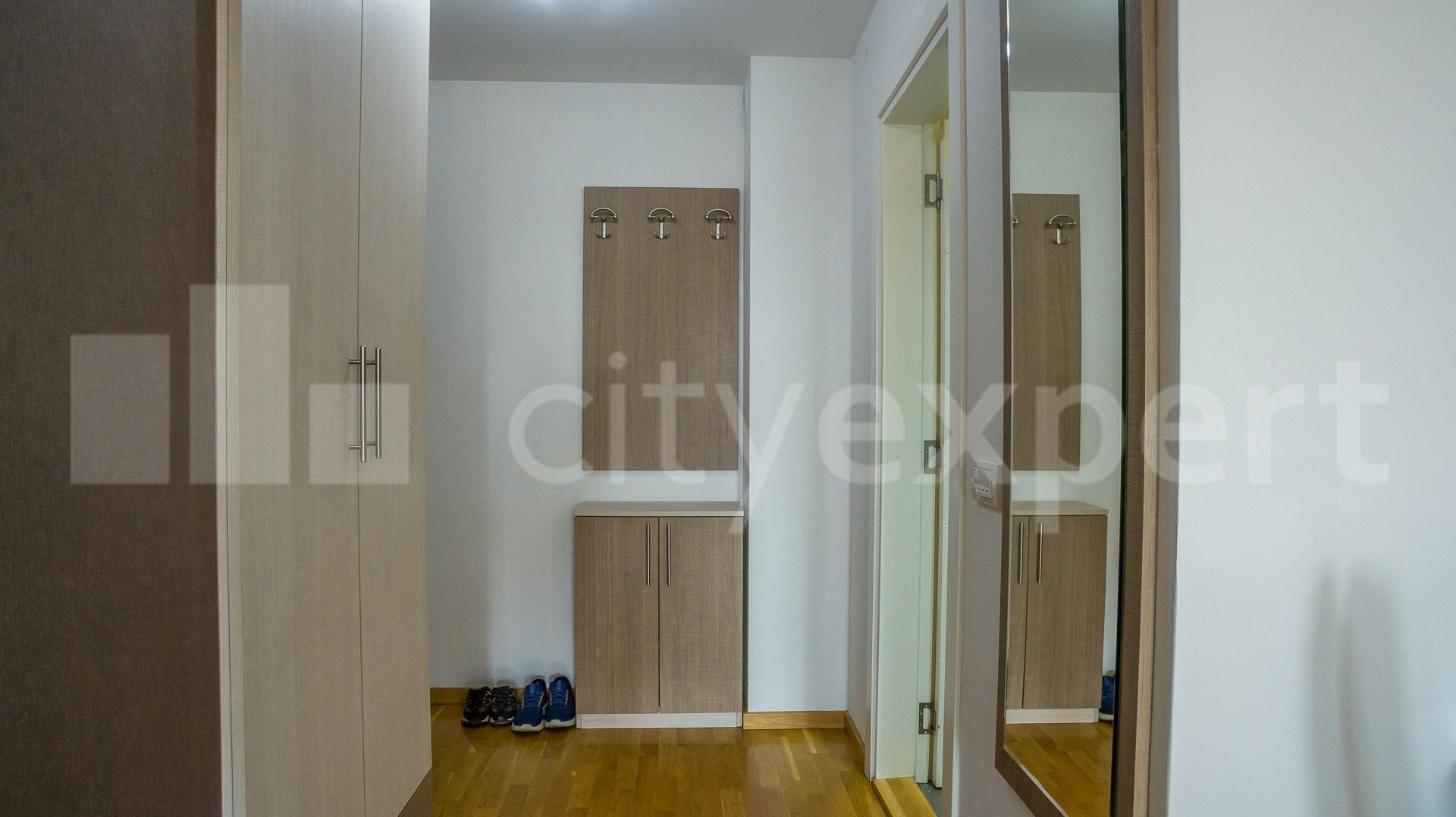 halooglasi.com, nekretnine.rs, 4zida.rs, cityexpert.rs