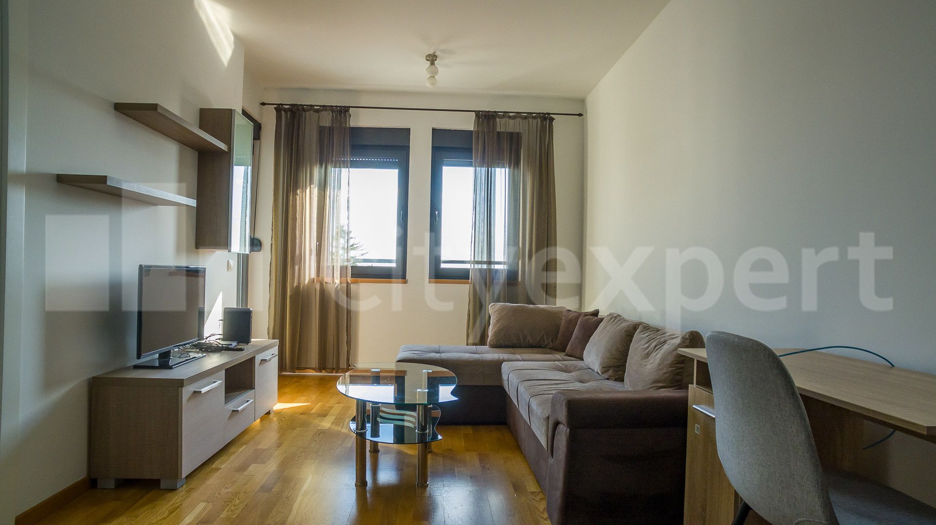 halooglasi.com, nekretnine.rs, 4zida.rs, cityexpert.rs