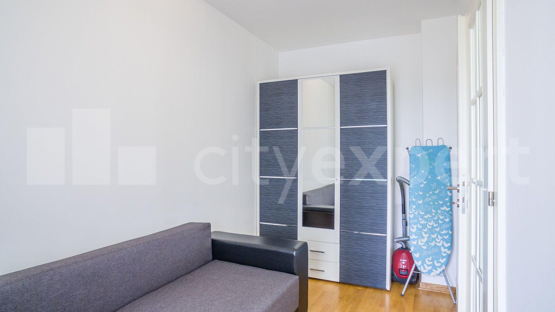 Fotografija stana 10 od 32