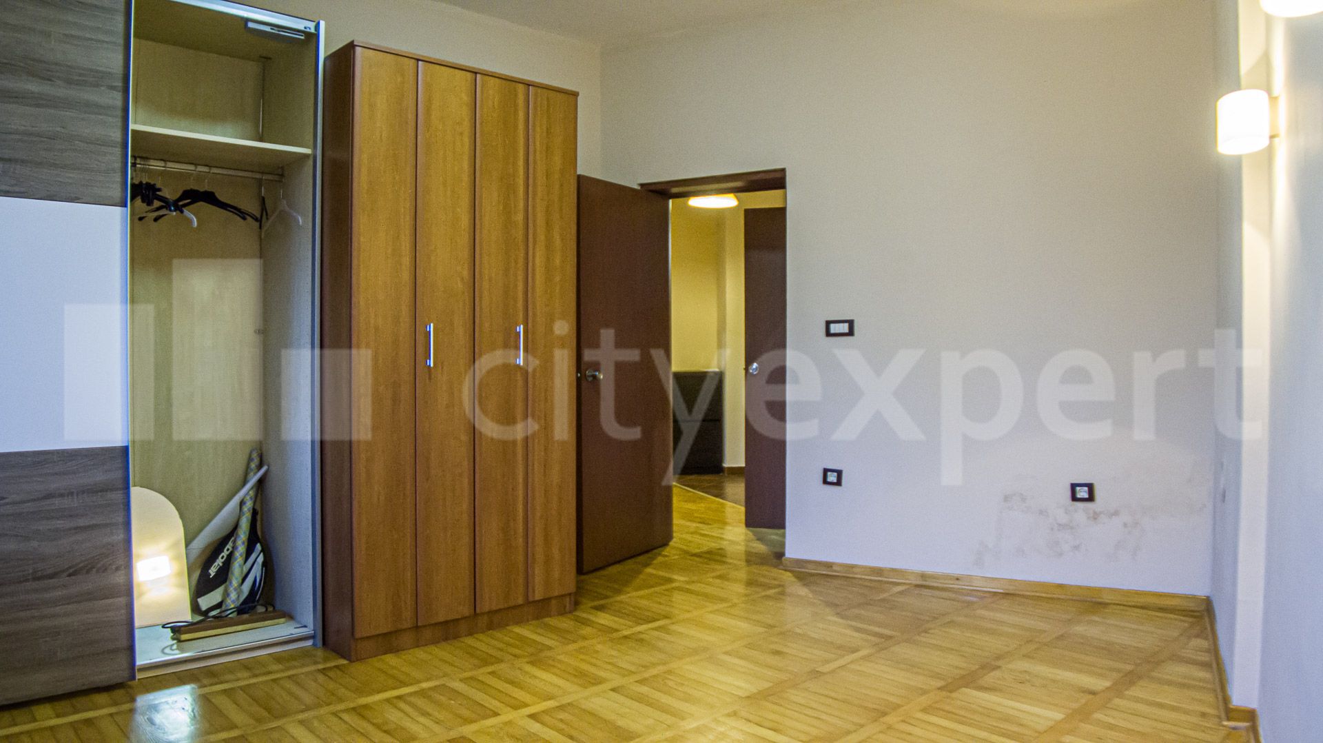 halooglasi.com, nekretnine.rs, 4zida.rs, cityexpert.rs