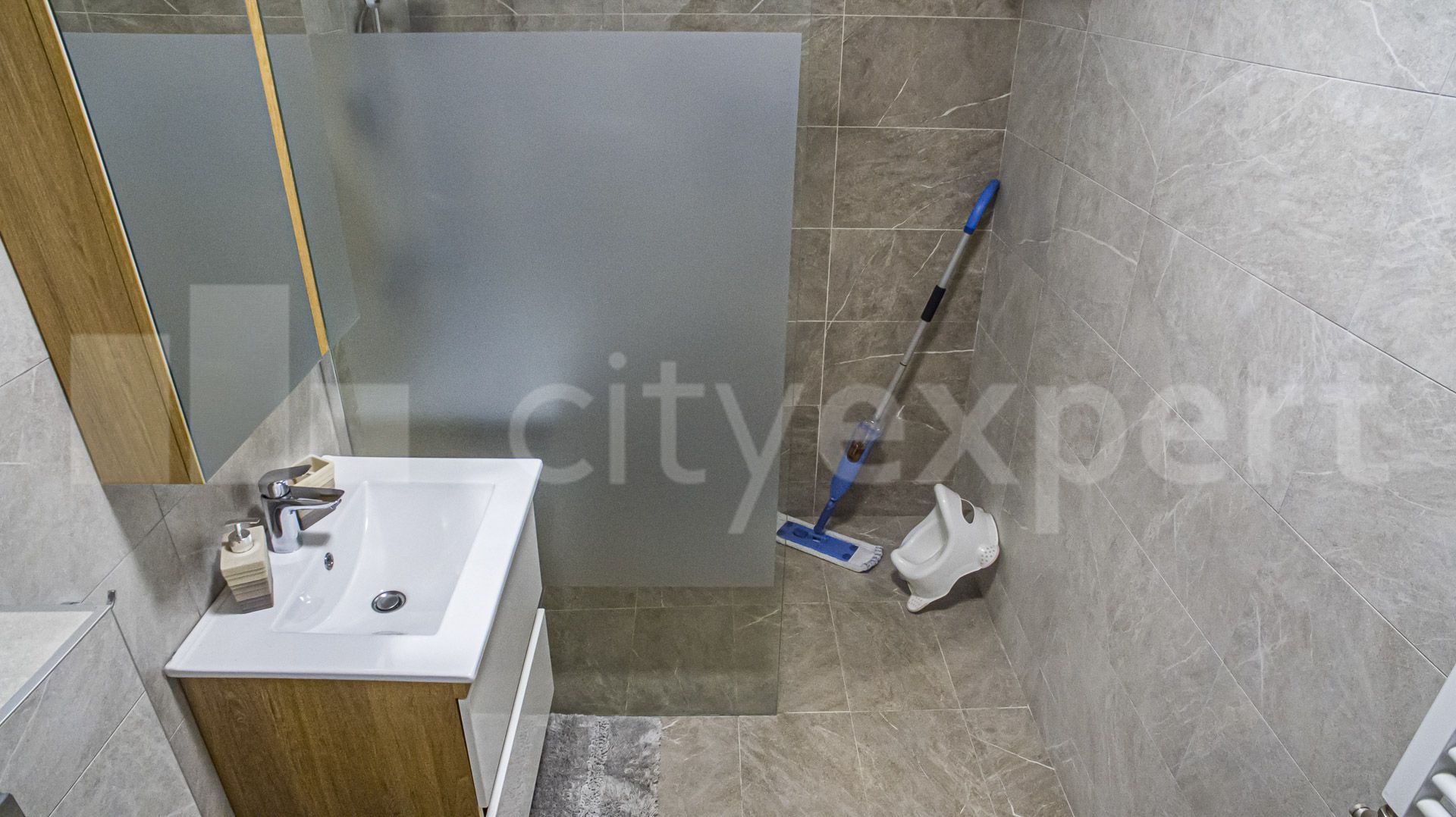 halooglasi.com, nekretnine.rs, 4zida.rs, cityexpert.rs