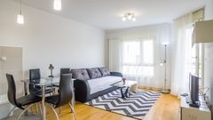 Fotografija stana 15 od 32