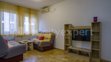 Stan Vračar Izdavanje Beograd - ID: 10132