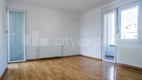 Apartment Petrovaradin Sale Novi Sad - ID: 47715