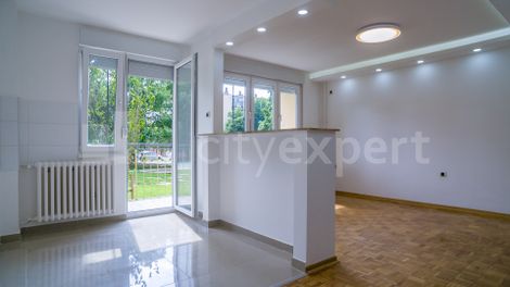 Prodaja, Stan, Milenka Grčića, Novi Sad, Novi Sad - ID: 56933