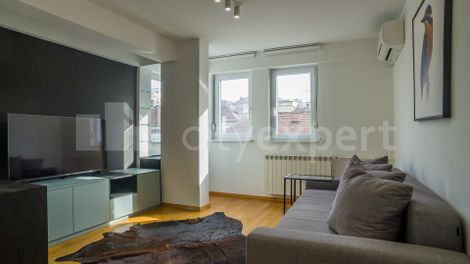 Stan Savski venac Izdavanje Beograd - ID: 67806