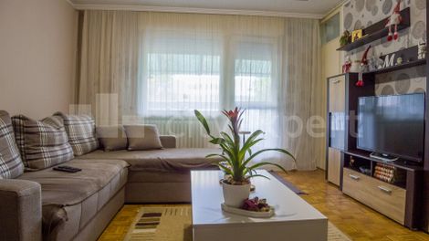 Prodaja, Stan, Bulevar Jovana Dučića, Novi Sad, Novi Sad - ID: 72402