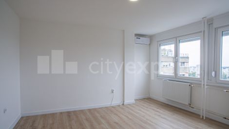 Prodaja, Stan, Bulevar despota Stefana, Novi Sad, Novi Sad - ID: 74396