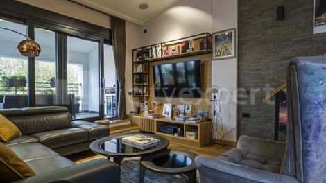 Stan u kući Savski venac Izdavanje Beograd - ID: 75350