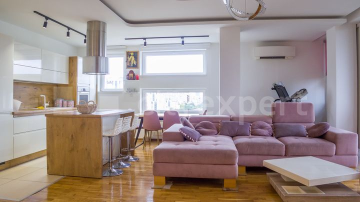 Izdavanje, Stan, Jurija Gagarina, Novi Beograd, Beograd - ID: 49167