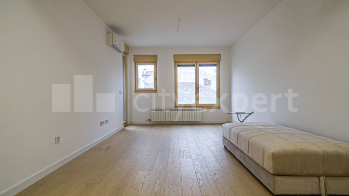 Prodaja, Stan, Solunska, Stari grad, Beograd - ID: 75698